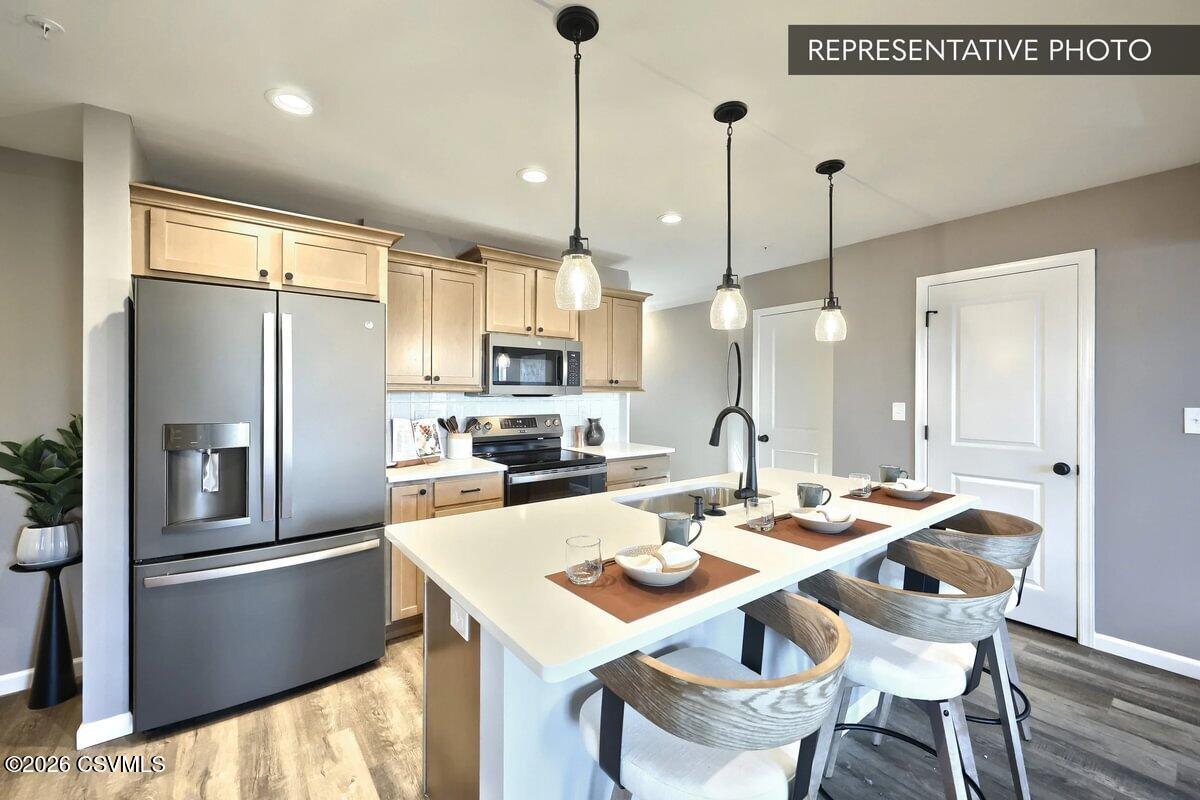 Properties 5 13-101 #6 julian drive