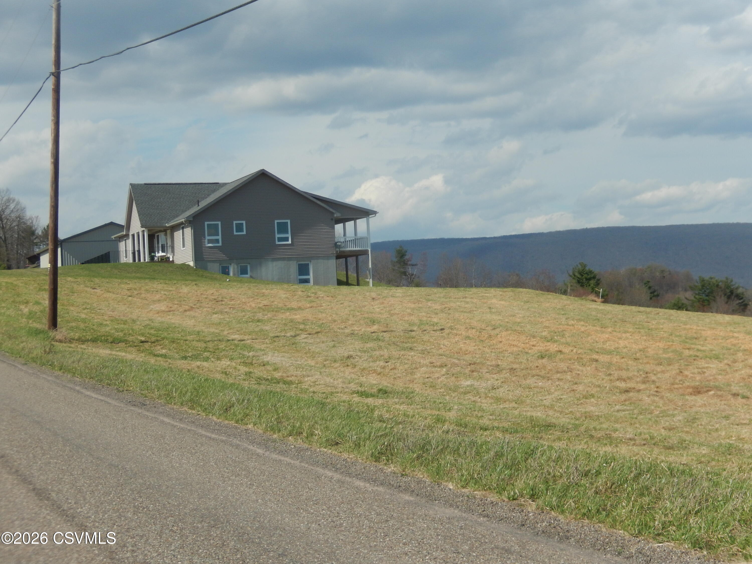 Properties 4 658 waller divide road