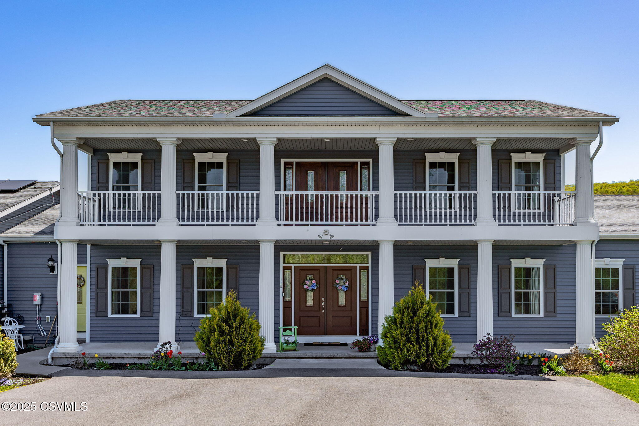 15 THISTLE Way