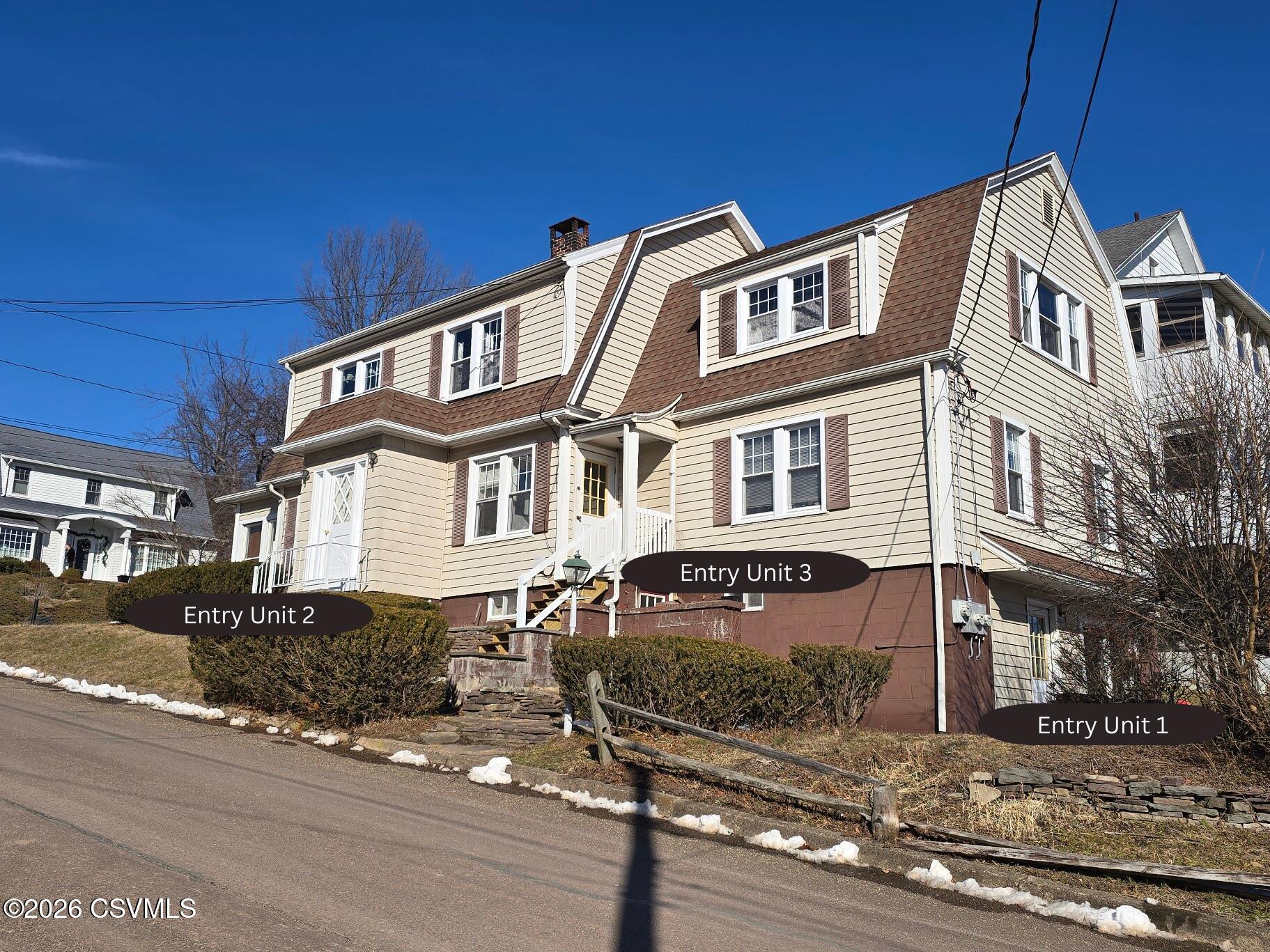 Properties 3 700 E 3RD Street