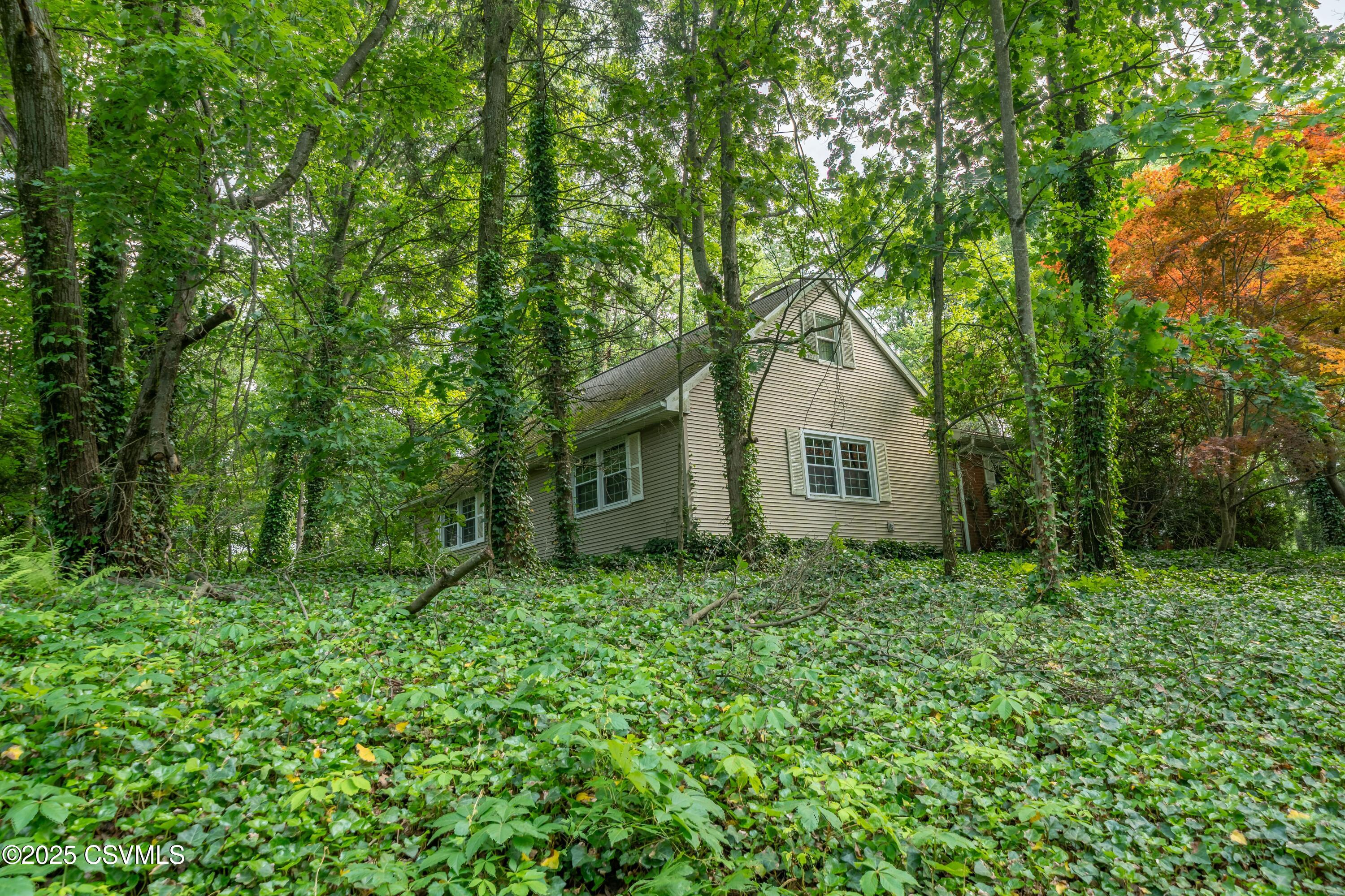 2 WILSON Circle
