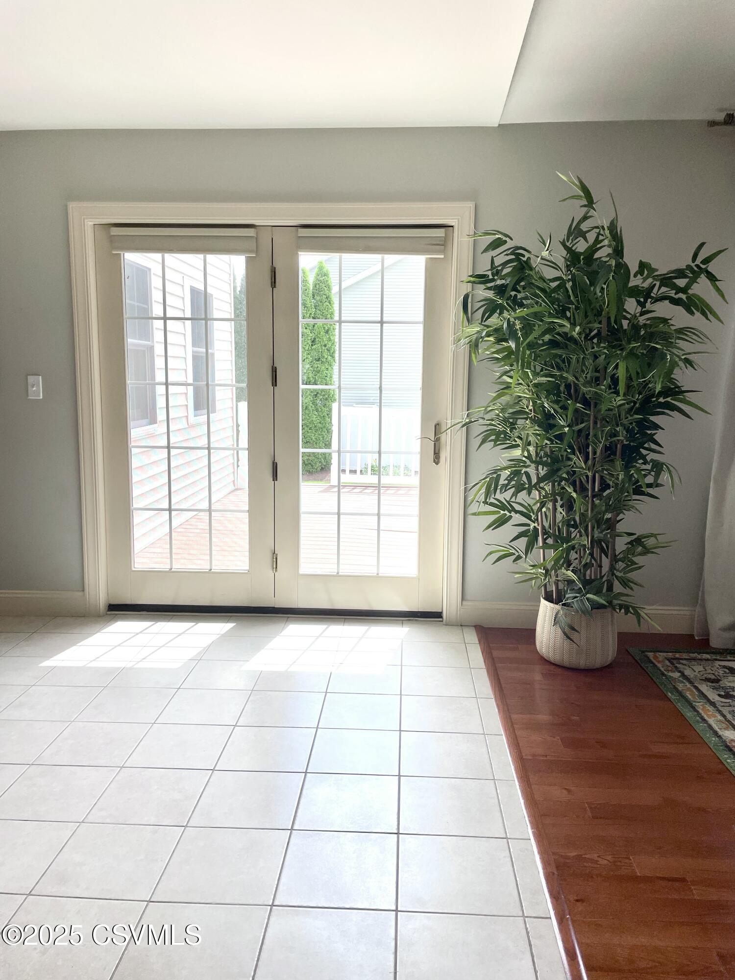 Lewisburg, Pennsylvania 17837, United States, 4 Bedrooms Bedrooms, ,3 BathroomsBathrooms,Residential,Active,189103