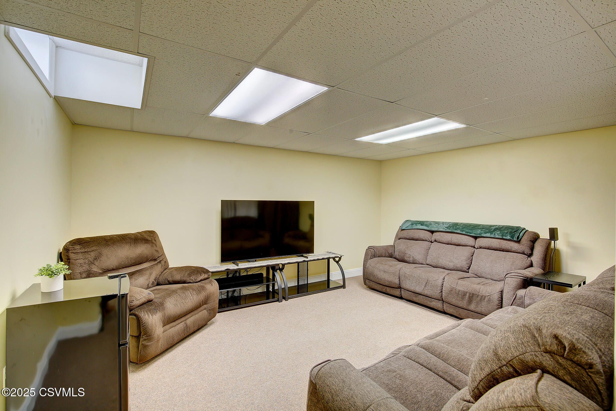 Lewisburg, Pennsylvania 17837, United States, 4 Bedrooms Bedrooms, ,3 BathroomsBathrooms,Residential,Active,189103