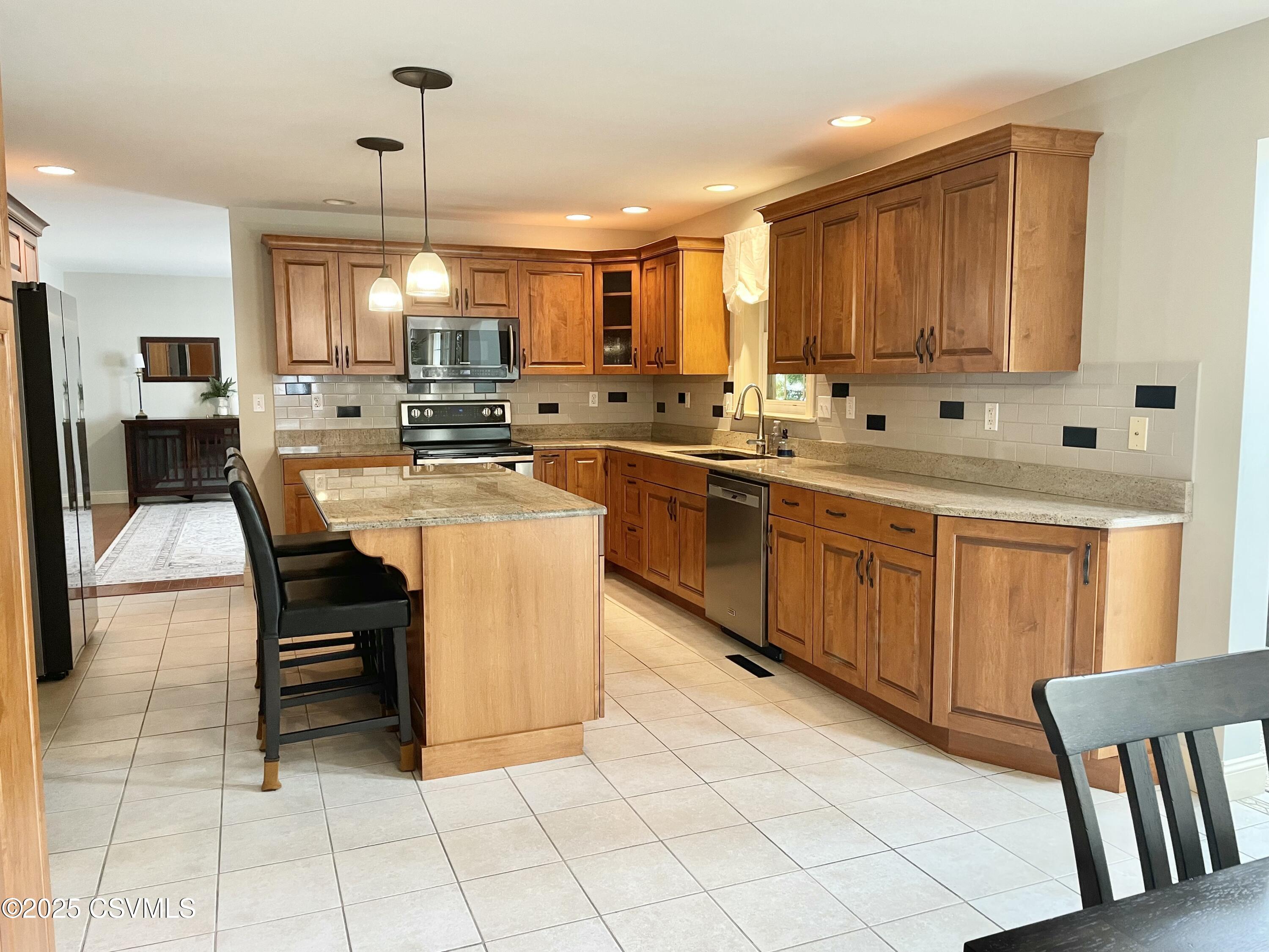 Lewisburg, Pennsylvania 17837, United States, 4 Bedrooms Bedrooms, ,3 BathroomsBathrooms,Residential,Active,189103