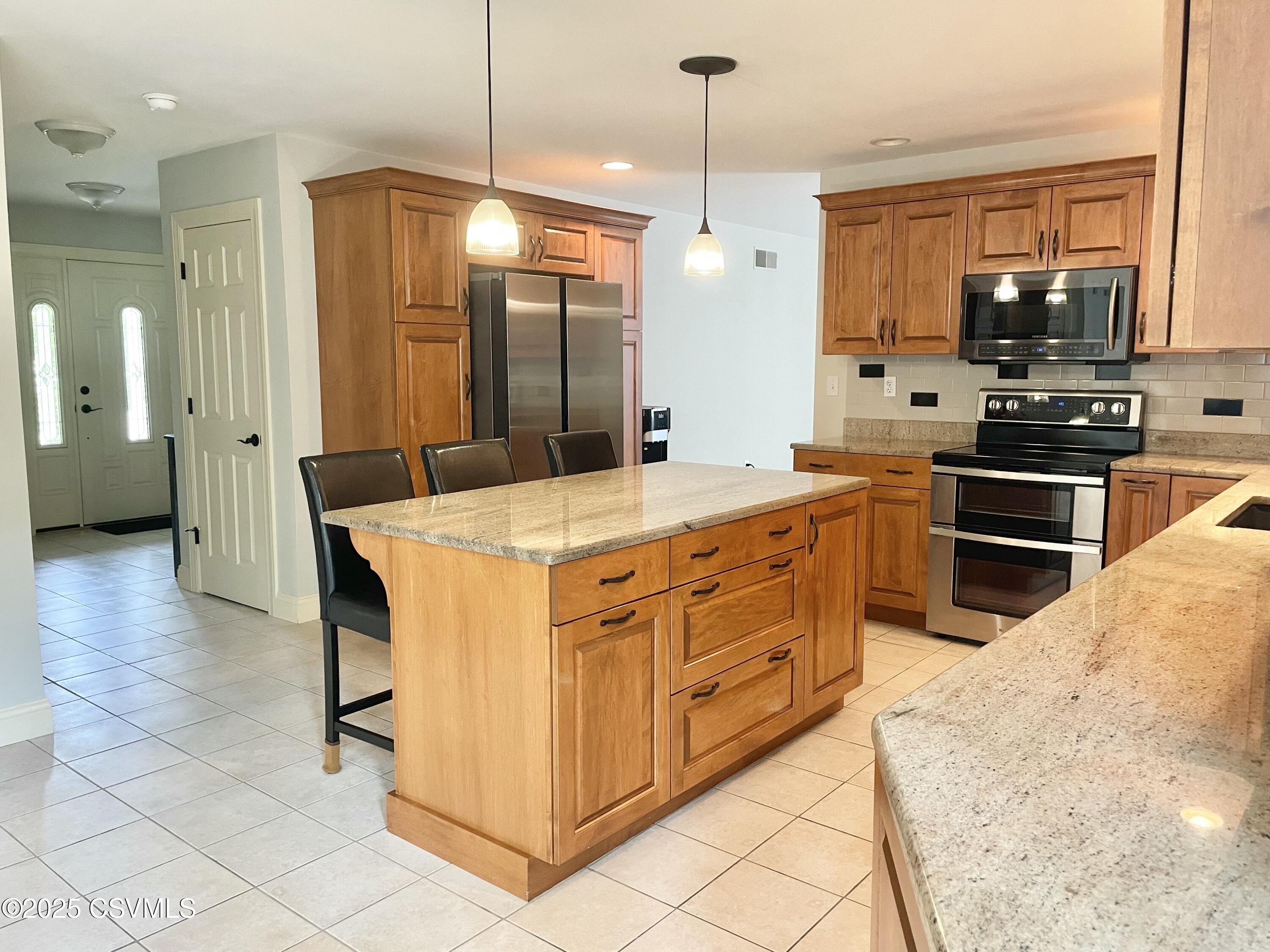 Lewisburg, Pennsylvania 17837, United States, 4 Bedrooms Bedrooms, ,3 BathroomsBathrooms,Residential,Active,189103