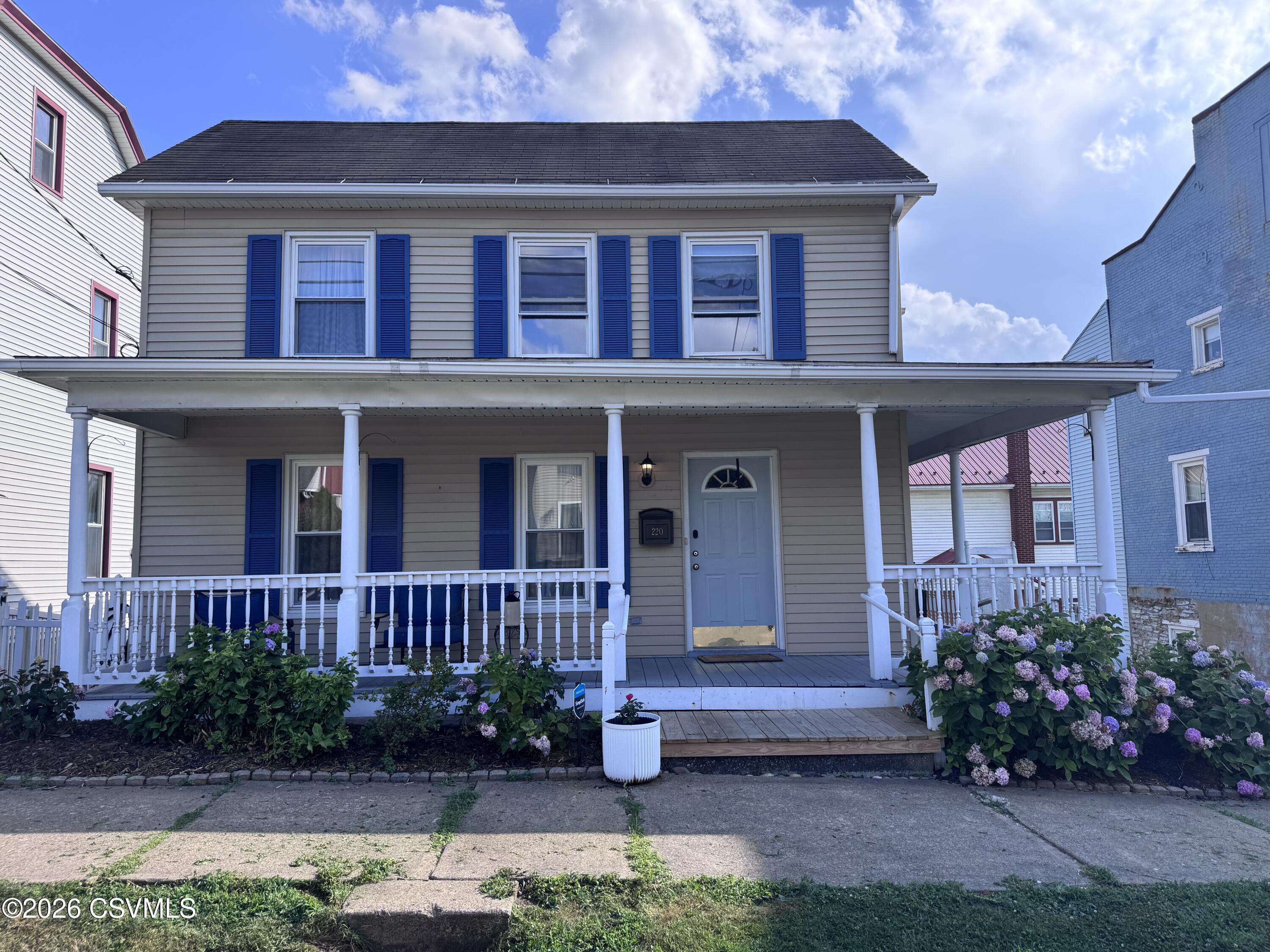 Properties 3 220 E FRONT Street