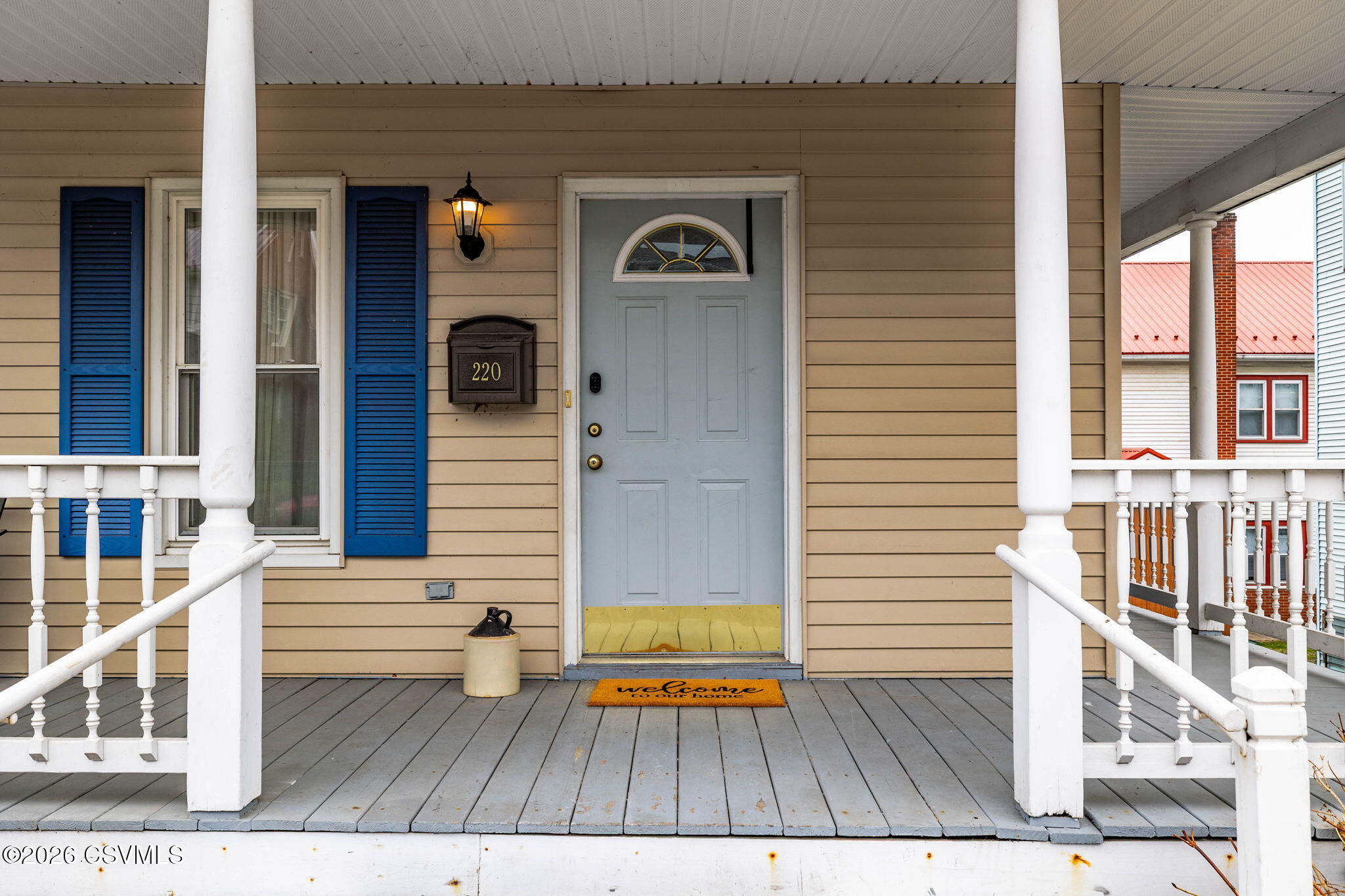 Properties 5 220 E FRONT Street