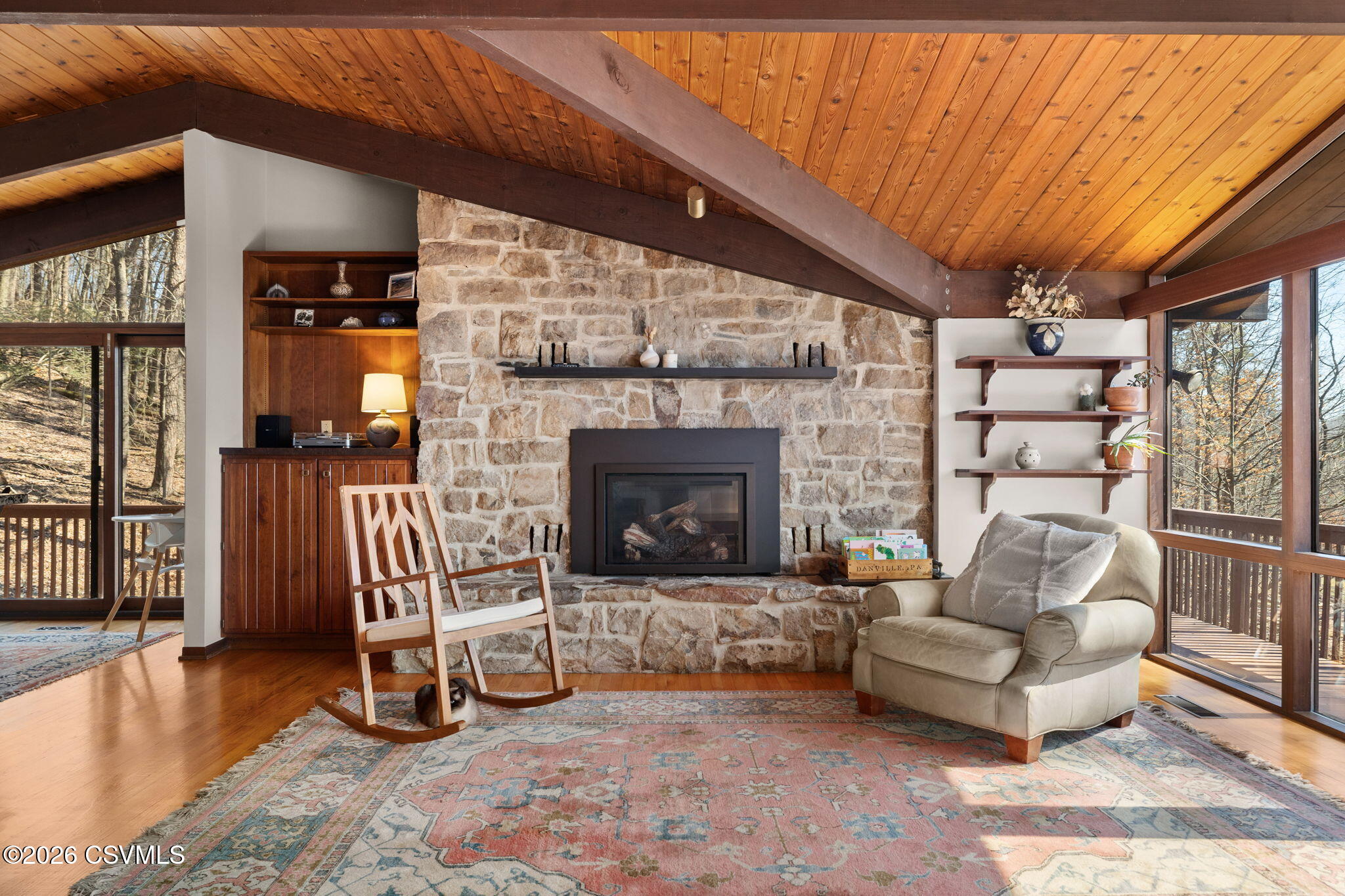 Properties 6 126 N OVERLOOK Drive
