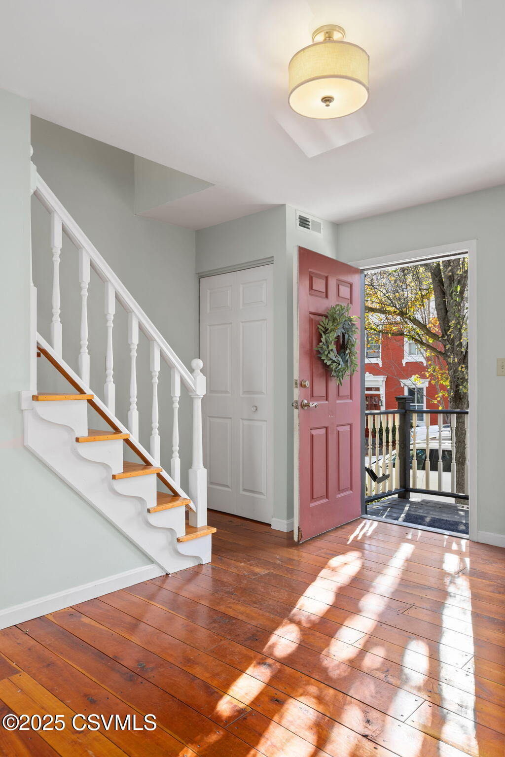 Properties 5 230 N 4TH Street