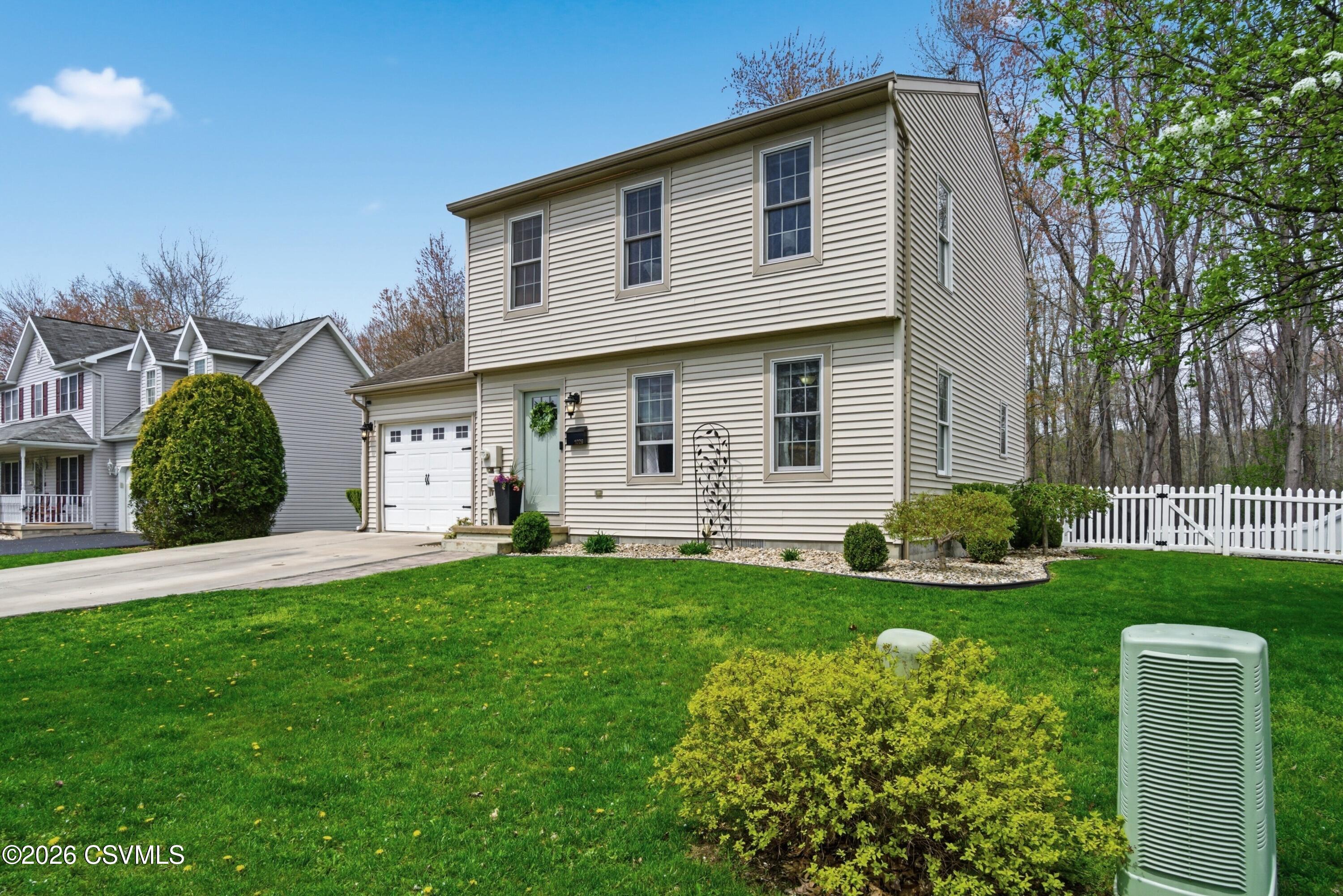 Properties 4 1026 clifton drive