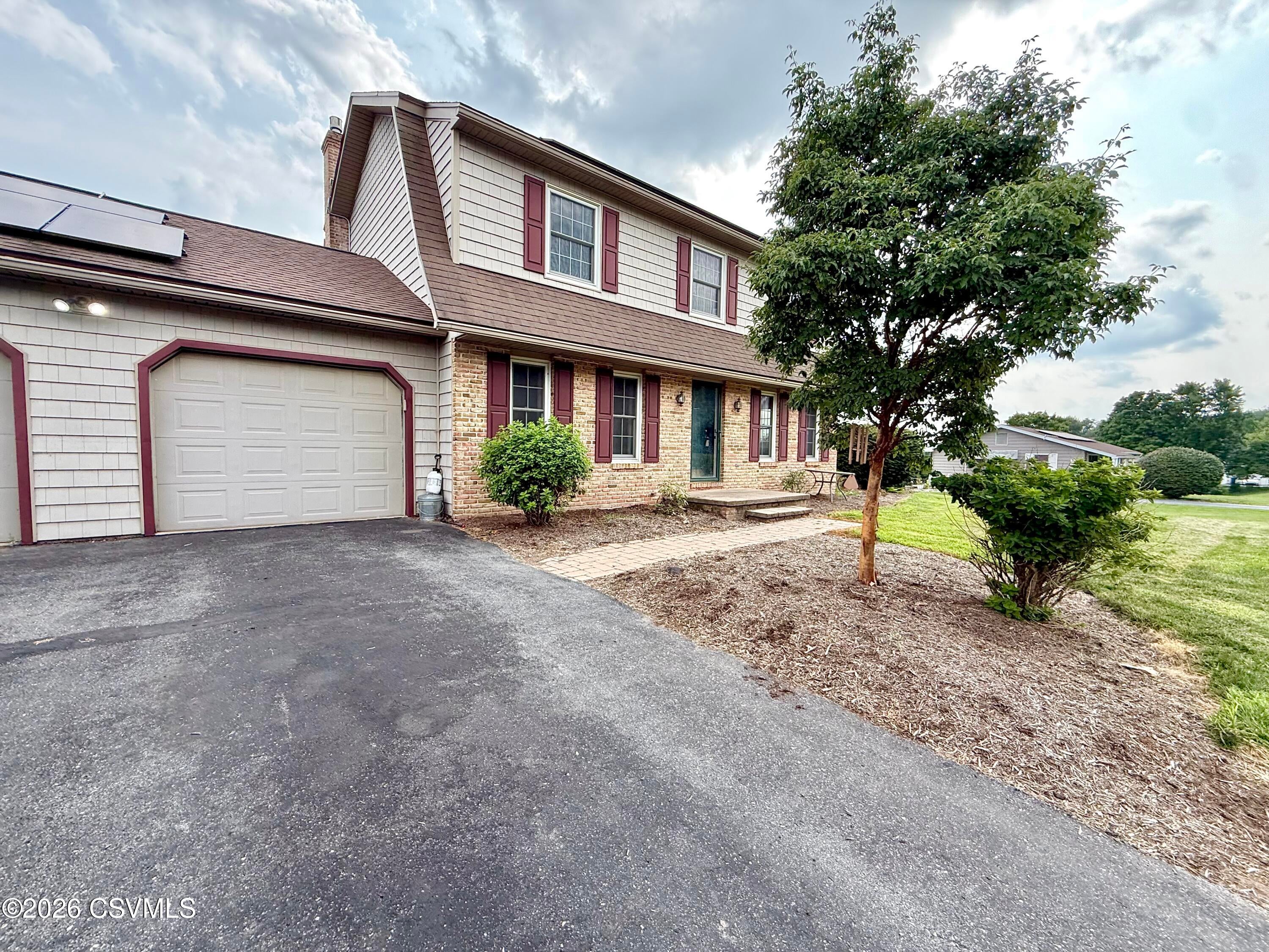 946 skyview drive