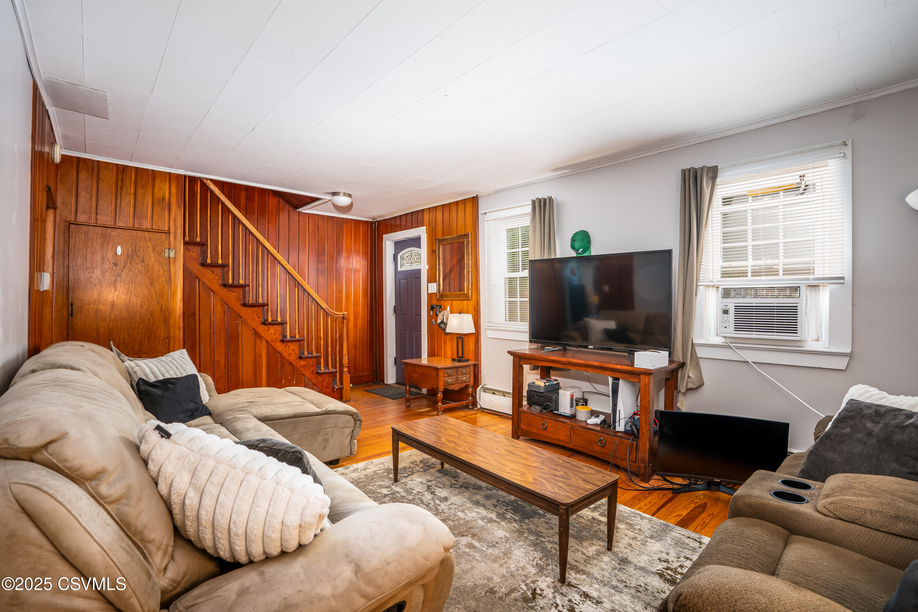 1243 UPPER MULBERRY Street
