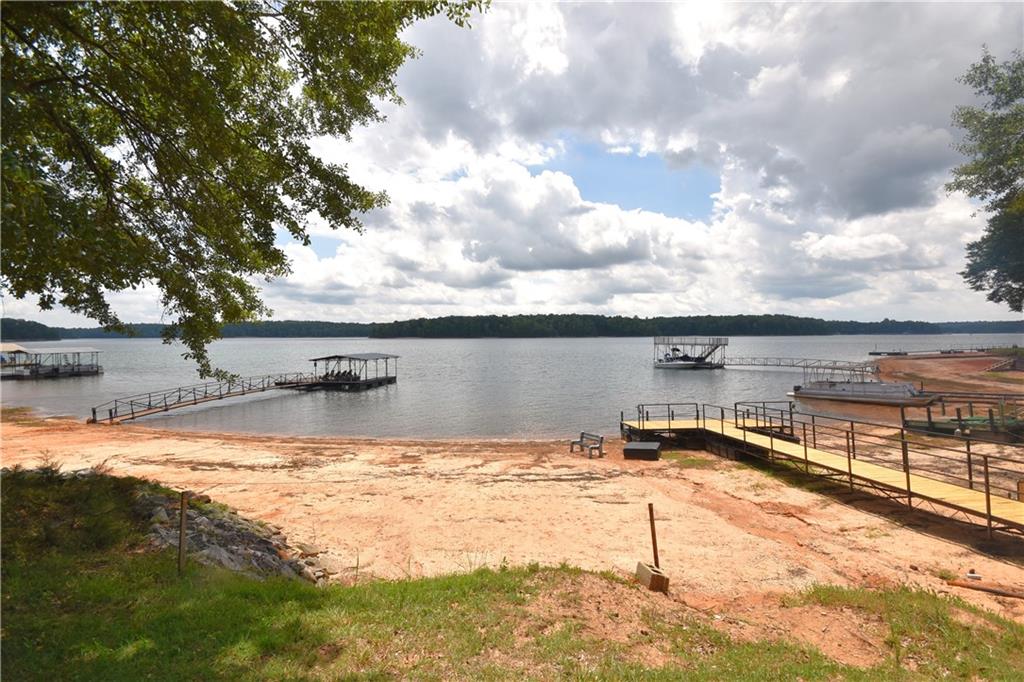 1260 Tugaloo Heights Circle, Fair Play, South Carolina image 3