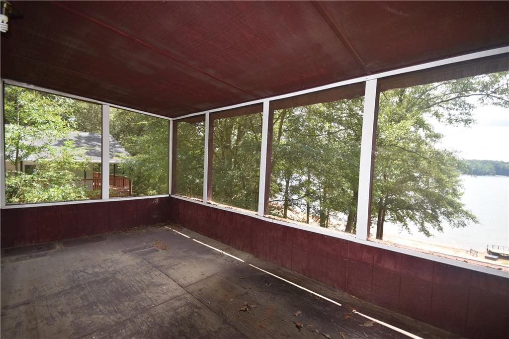 1260 Tugaloo Heights Circle, Fair Play, South Carolina image 15