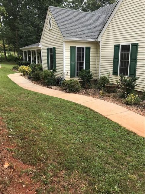 A home in West Union