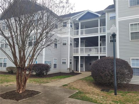 Photo for 142 University Village Drive #B, Central, SC 29630 (MLS # 20259683)