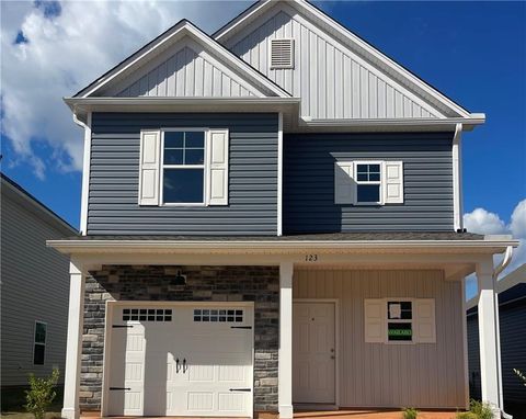 A home in Easley