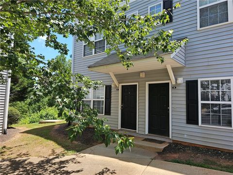 Photo for 136 University Villge Drive #A, Central, SC 29630 (MLS # 20276387)
