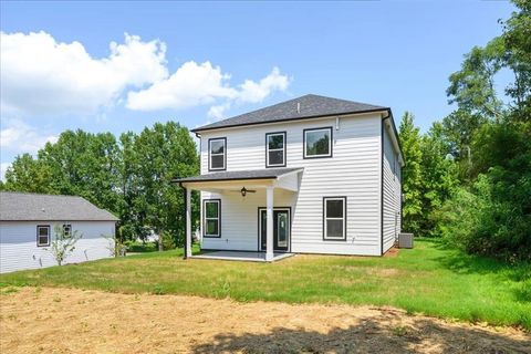 A home in Easley