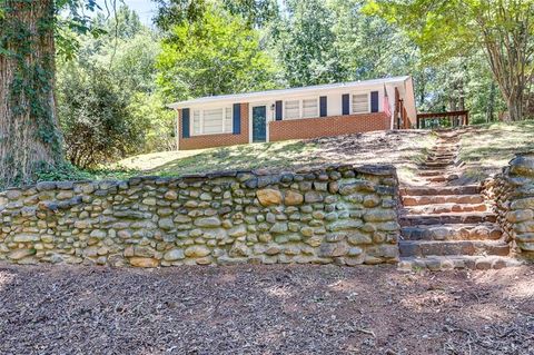 A home in Easley