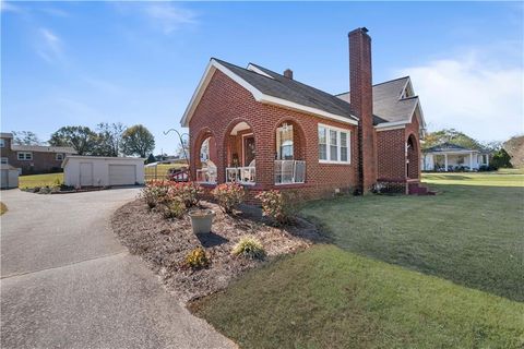 A home in Easley