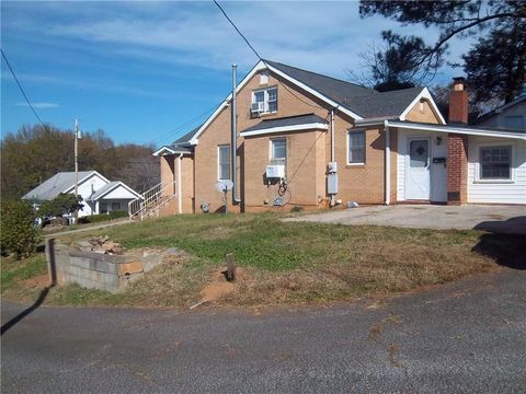 A home in Easley