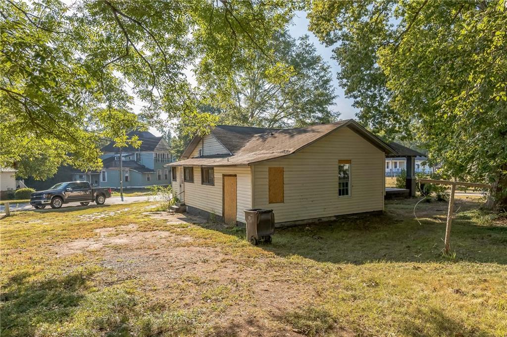 300 Ferry Street, Abbeville, South Carolina image 22