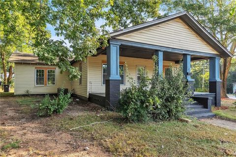 A home in Abbeville