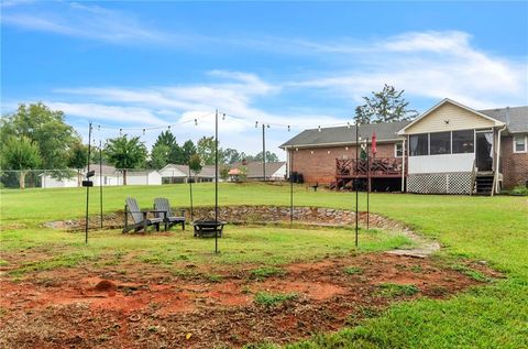 A home in Easley