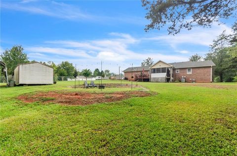 A home in Easley