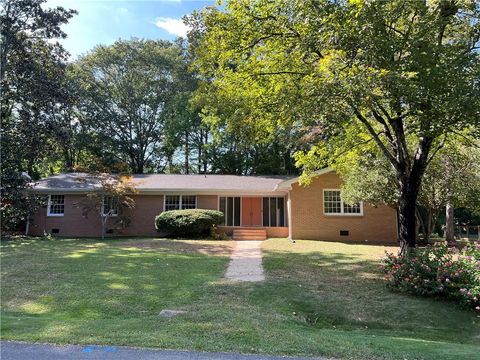 Photo of 104 Carolus Drive, Clemson, SC 29631 (MLS # 20267619) Photo of 104 Carolus Drive, Clemson, SC 29631 (MLS # 20267619)