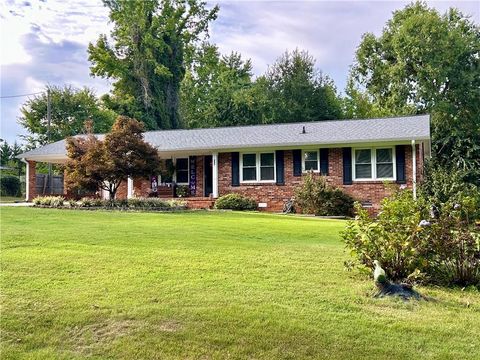 A home in Greer