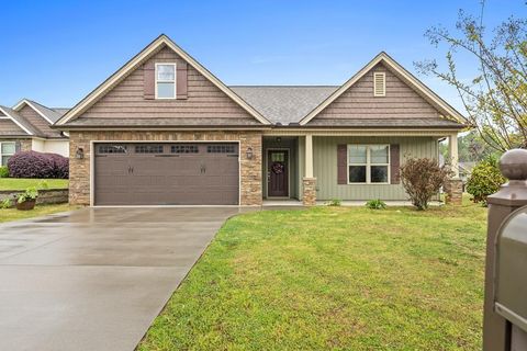 Single Family Residence in Greenwood SC 104 Marble Court.jpg