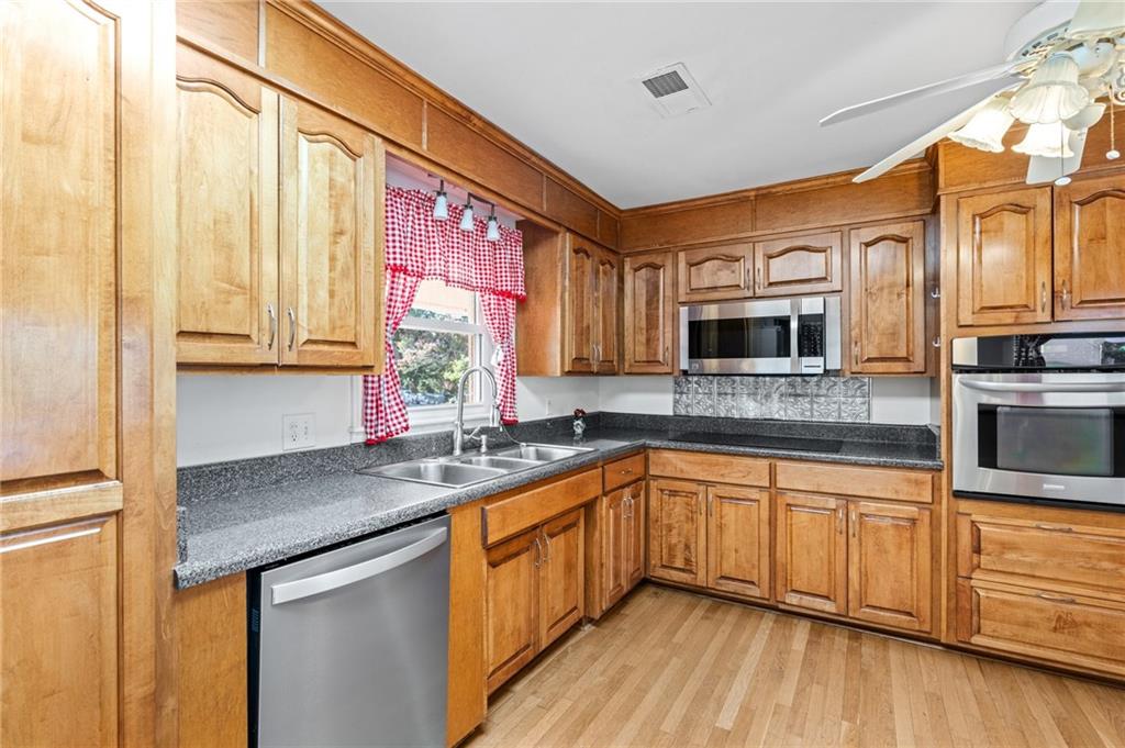 165 Pine Lake Drive, Central, South Carolina image 21