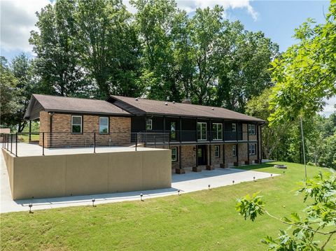 Single Family Residence in Seneca SC 104 Coolview Drive 4.jpg