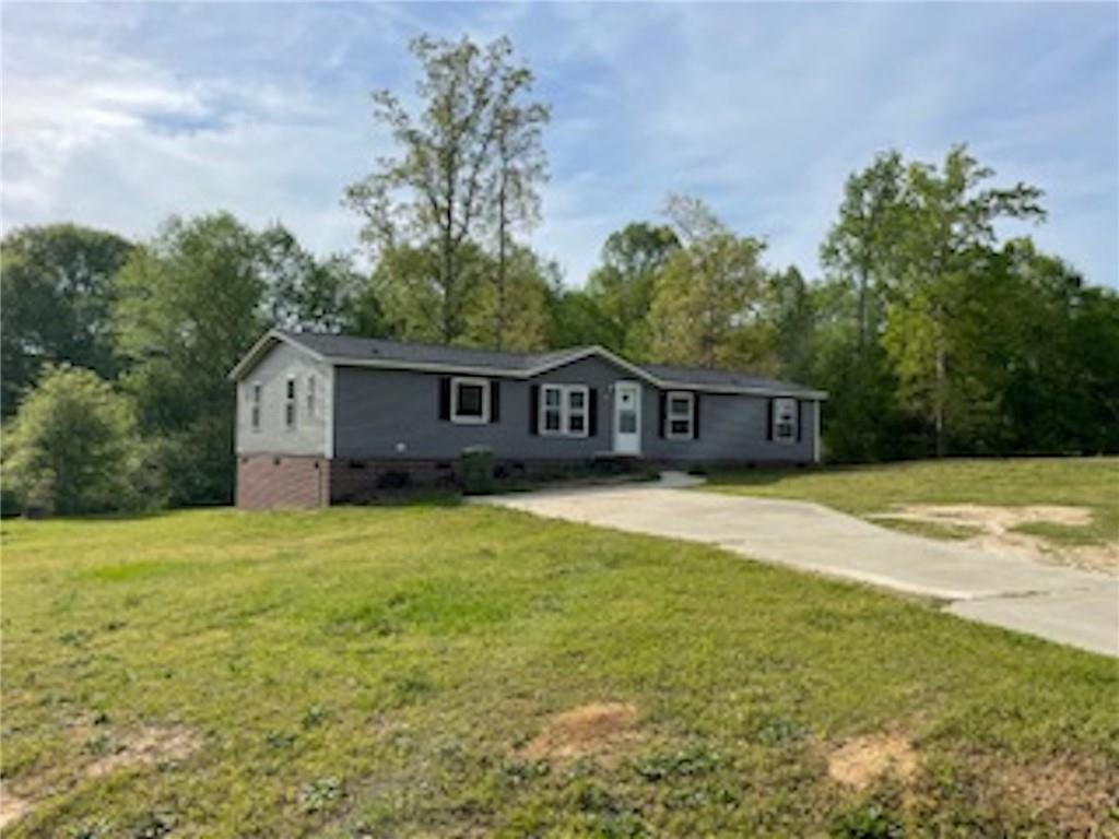 View Townville, SC 29689 mobile home