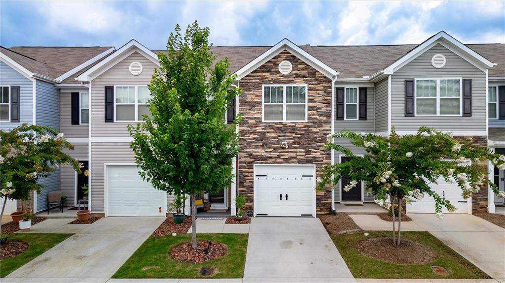 104 Southridge Court, Easley, South Carolina image 1