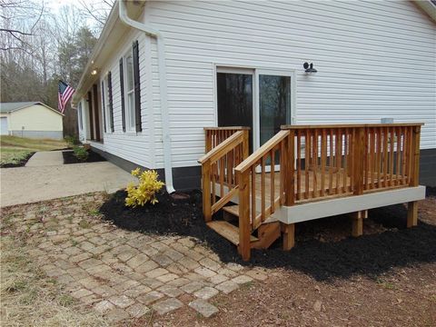 A home in Easley