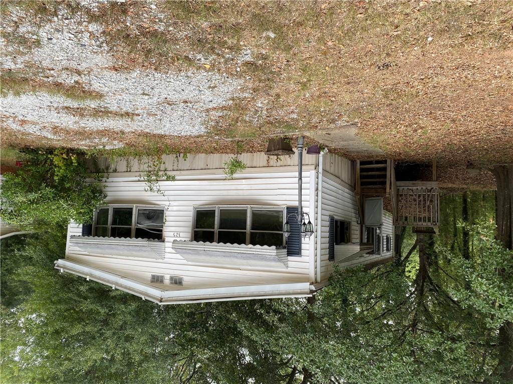 325 Lakewood Drive, Townville, South Carolina image 1