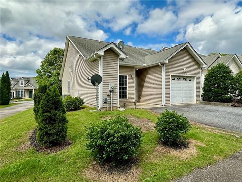 Townhouse in Pendleton SC 158 Heritage Place Drive 19.jpg