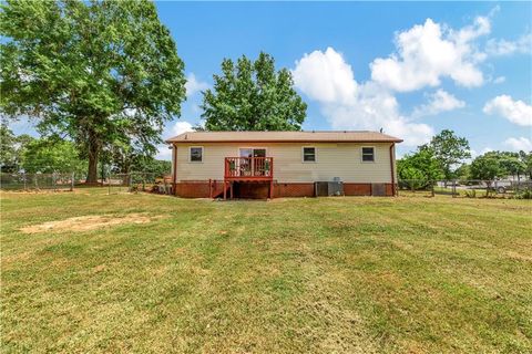 A home in Easley