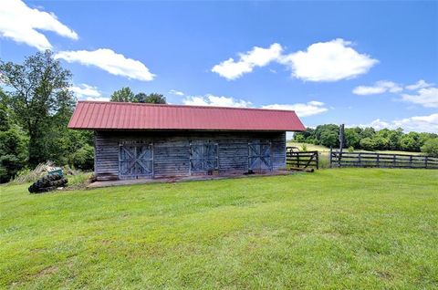 Single Family Residence in Pickens SC 245 Stephens Road 36.jpg