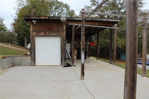 A home in Easley