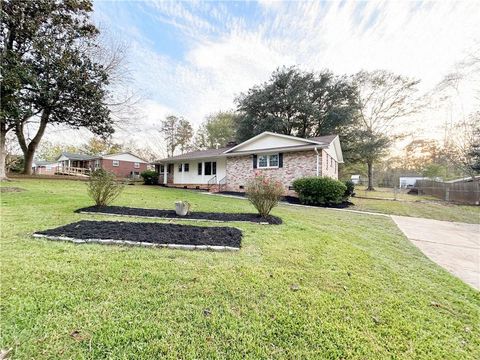 A home in Williamston