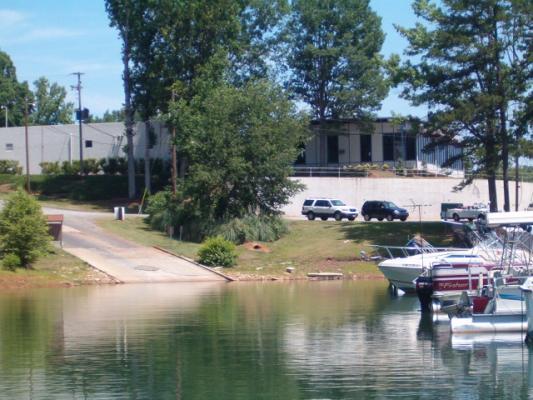 Harbor Light Marina Road, Lavonia, Georgia image 3