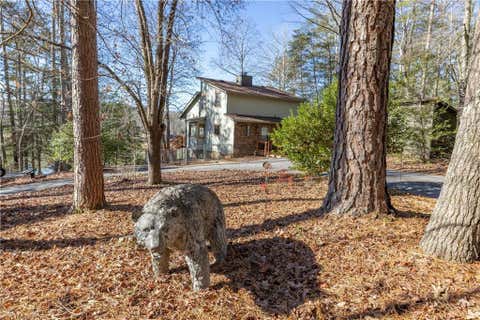 Photo for 627 N Lake Drive