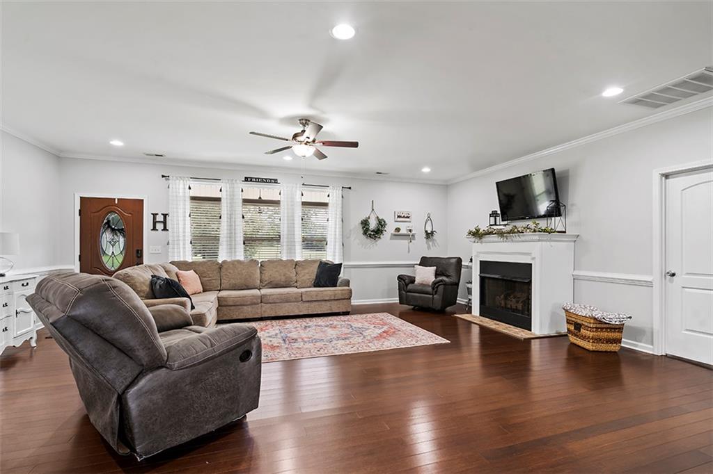 408 Miller Road, Hodges, South Carolina image 5