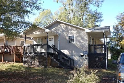 A home in Seneca