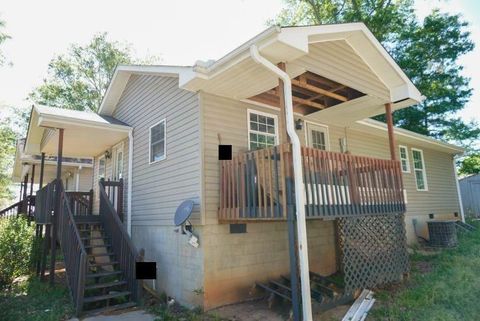 A home in Seneca