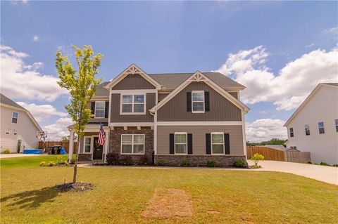 Single Family Residence in Belton SC 307 Valley Oak Drive.jpg